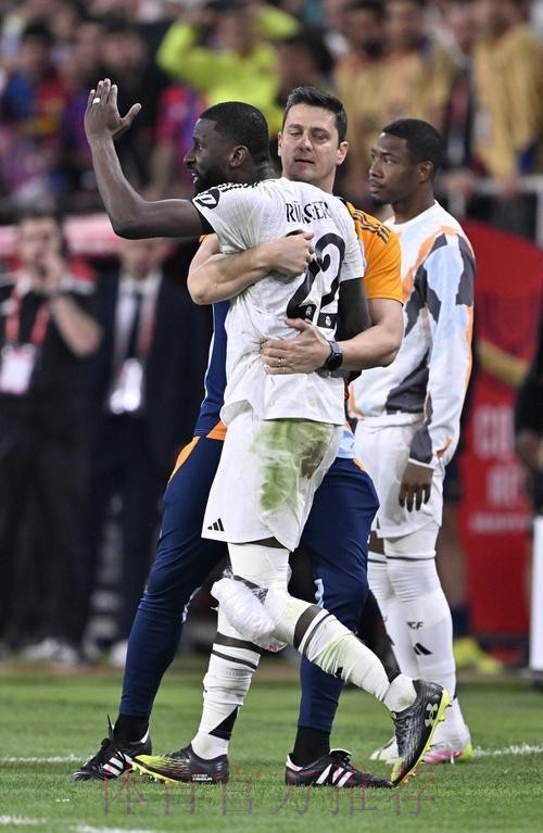 马特乌斯:吕迪格已经无法自制 纳帅必须有所回应 马特乌斯:吕迪格已经无法自制 纳帅必须有所回应